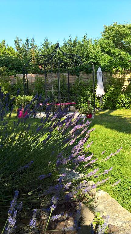 A L'oree Du Pin Bed & Breakfast 2*